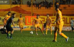 Foto de la galería: Crucero arrancó el torneo con garra y corazón