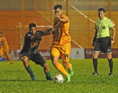 Foto de la galería: Crucero arrancó el torneo con garra y corazón
