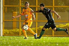 Foto de la galería: Crucero arrancó el torneo con garra y corazón