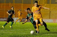 Foto de la galería: Crucero arrancó el torneo con garra y corazón