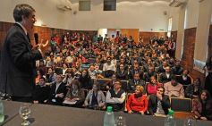 Foto de la galería: Charla sobre adicciones: reafirman la importancia del trabajo conjunto