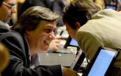 Foto de la galería: Legislatura: los desalojos continuarán suspendidos hasta fin del 2017