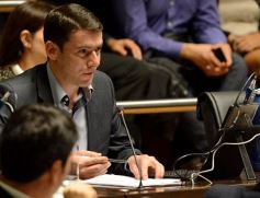 Foto de la galería: Legislatura: los desalojos continuarán suspendidos hasta fin del 2017