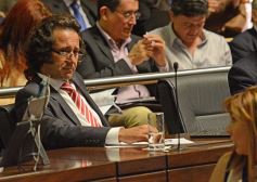 Foto de la galería: Legislatura: los desalojos continuarán suspendidos hasta fin del 2017