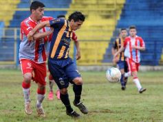 Foto de la galería: Mitre festejó su primer triunfo en el Federal C