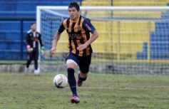 Foto de la galería: Mitre festejó su primer triunfo en el Federal C