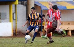 Foto de la galería: Mitre festejó su primer triunfo en el Federal C