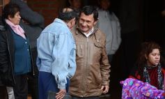 Foto de la galería: Los funcionarios, cerca de la gente, en otro operativo del PAS