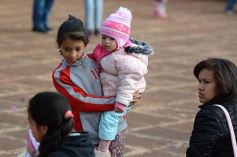 Foto de la galería: Los funcionarios, cerca de la gente, en otro operativo del PAS