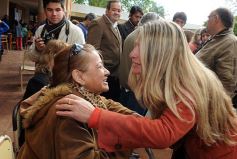 Foto de la galería: Los funcionarios, cerca de la gente, en otro operativo del PAS