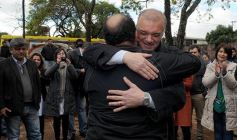 Foto de la galería: Los funcionarios, cerca de la gente, en otro operativo del PAS