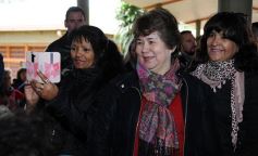 Foto de la galería: Los funcionarios, cerca de la gente, en otro operativo del PAS