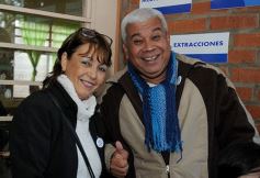 Foto de la galería: Los funcionarios, cerca de la gente, en otro operativo del PAS