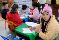 Foto de la galería: Los funcionarios, cerca de la gente, en otro operativo del PAS