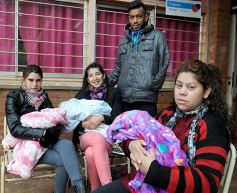 Foto de la galería: Los funcionarios, cerca de la gente, en otro operativo del PAS