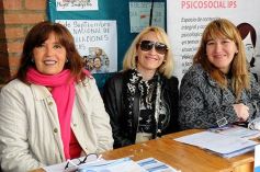 Foto de la galería: Los funcionarios, cerca de la gente, en otro operativo del PAS