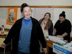 Foto de la galería: Los funcionarios, cerca de la gente, en otro operativo del PAS