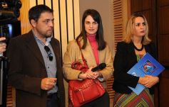 Foto de la galería: Firman convenio para implementar el aula robótica