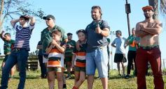 Foto de la galería: Centro, un justo ganador, festejó ante Lomas