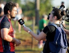 Foto de la galería: Centro, un justo ganador, festejó ante Lomas