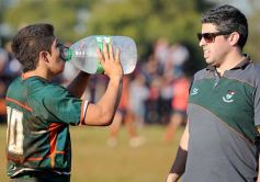 Foto de la galería: Centro, un justo ganador, festejó ante Lomas
