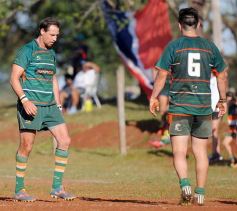 Foto de la galería: Centro, un justo ganador, festejó ante Lomas