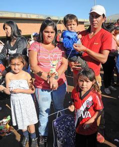 Foto de la galería: Barrio Feliz alegró al barrio 13 de Julio de Candelaria