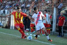 Foto de la galería: Traspié de Guaraní ante Sarmiento en Villa Sarita
