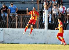 Foto de la galería: Traspié de Guaraní ante Sarmiento en Villa Sarita