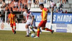 Foto de la galería: Traspié de Guaraní ante Sarmiento en Villa Sarita