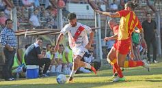 Foto de la galería: Traspié de Guaraní ante Sarmiento en Villa Sarita