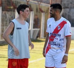 Foto de la galería: Traspié de Guaraní ante Sarmiento en Villa Sarita
