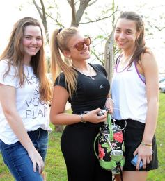 Foto de la galería: Capri aplastó a Lomas en Villa Cabello