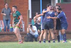 Foto de la galería: Capri aplastó a Lomas en Villa Cabello