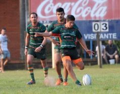 Foto de la galería: Capri aplastó a Lomas en Villa Cabello