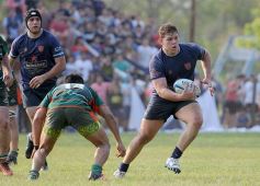 Foto de la galería: Capri aplastó a Lomas en Villa Cabello