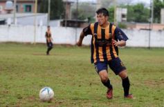 Foto de la galería: Mitre no pudo con Villa Alvear: fue 0 a 0