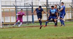 Foto de la galería: Mitre no pudo con Villa Alvear: fue 0 a 0