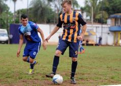 Foto de la galería: Mitre no pudo con Villa Alvear: fue 0 a 0