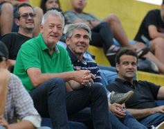Foto de la galería: Mitre no pudo con Villa Alvear: fue 0 a 0