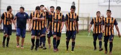 Foto de la galería: Mitre no pudo con Villa Alvear: fue 0 a 0