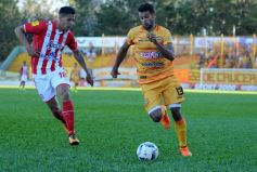 Foto de la galería: Crucero fue contundente en el segundo tiempo y goleó a San Martín