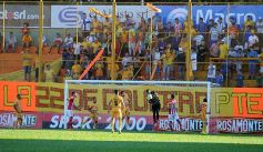 Foto de la galería: Crucero fue contundente en el segundo tiempo y goleó a San Martín