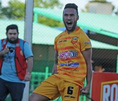 Foto de la galería: Crucero fue contundente en el segundo tiempo y goleó a San Martín