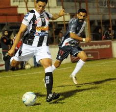 Foto de la galería: Guaraní perdió de local ante Chaco For Ever