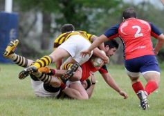 Foto de la galería: Centro arrancó el Super 8 con una victoria ante Tacurú
