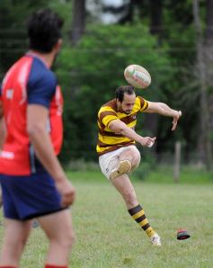 Foto de la galería: Centro arrancó el Super 8 con una victoria ante Tacurú