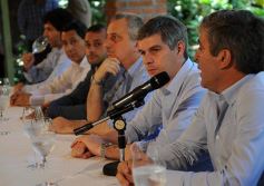 Foto de la galería: Peña y Cano vinieron a Posadas en el marco del programa "El Estado en tu barrio"