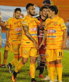 Foto de la galería: Crucero celebró ante Douglas Haig en Santa Inés