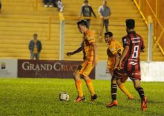 Foto de la galería: Crucero celebró ante Douglas Haig en Santa Inés